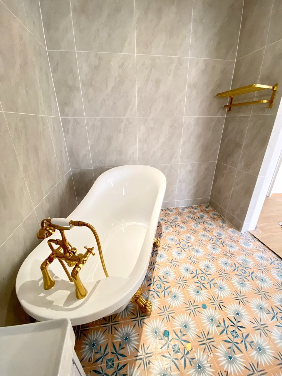 ddf6c2f0-192c-46a3-9ade-cbc014e1dcbe